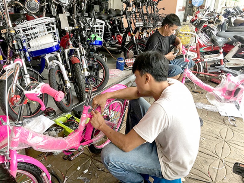 Chọn mua xe đạp,

xe đạp điện