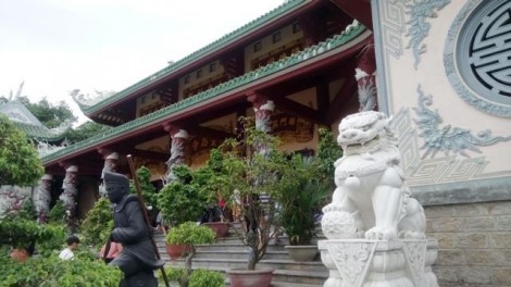 Nhiều việc cần làm ngay để chống xâm phạm di tích