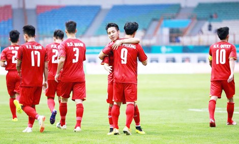 Tuyển Olympic Việt Nam nhẹ nhàng thắng trận ra quân ASIAD 18
