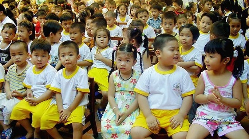 Chính phủ thống nhất miễn học phí đối với trẻ mầm non 5 tuổi, học sinh THCS công lập