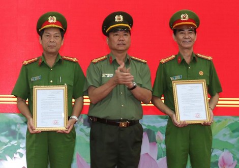 Tăng cường công tác nắm tình hình, chủ động giữ vững an ninh trật tự
