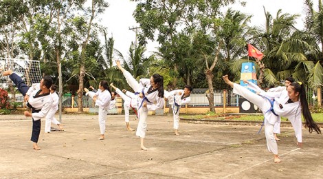 Xây dựng nếp sống văn hóa trong thanh niên