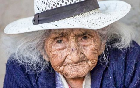 Cụ bà Bolivia là người sống thọ nhất thế giới?