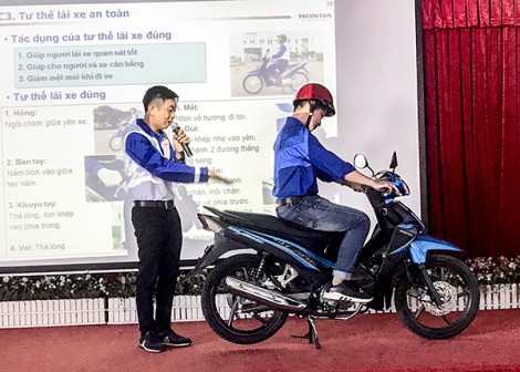 Hướng dẫn kỹ năng lái xe an toàn