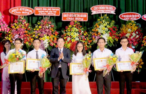 Trường Đại học Cần Thơ khai giảng năm học mới