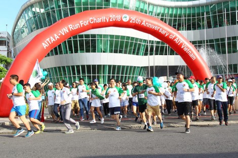 Chạy bộ gây Quỹ xây cầu nông thôn 
tại thành phố Cần Thơ 