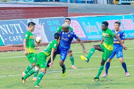 Luiz ghi bàn nhưng XSKT Cần Thơ vẫn thua ngược Quảng Nam