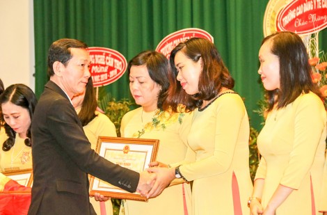 Trường Cao đẳng Kinh tế- Kỹ thuật Cần Thơ và Trường Đại học Y Dược Cần Thơ khai giảng năm học mới