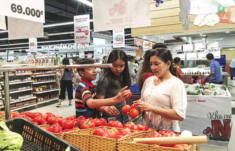 “Chắp cánh”  hàng Việt