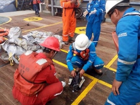 Máy bay của hãng Lion Air chở 188 hành khách rơi xuống biển