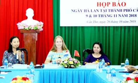Cơ hội giao lưu văn hóa - thương mại