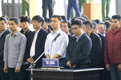 Khai mạc Phiên tòa xét xử sơ thẩm vụ án đánh bạc nghìn tỉ qua mạng Internet