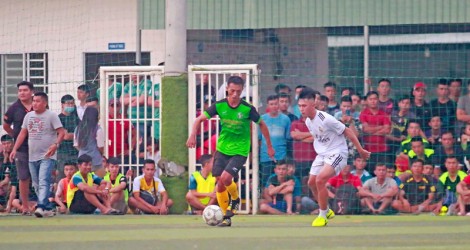 Bóng đá phủi phát triển mạnh