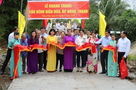Khánh thành Cầu kênh Điền Hòa ở huyện Cờ Đỏ
