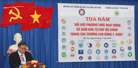 Giải pháp đảm bảo tự chủ tài chính

trong các trường cao đẳng y, dược