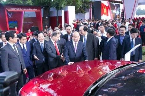 Cần Thơ, Nha Trang, Đà Nẵng, Hà Tĩnh sắp đón xe VinFast