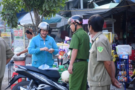 Lập lại trật tự đô thị và trật tự an toàn giao thông tại chợ và các tuyến đường giao thông