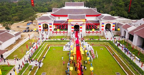 Đại lễ tưởng niệm 710 năm Ngày Đức vua - Phật hoàng Trần Nhân Tông nhập niết bàn