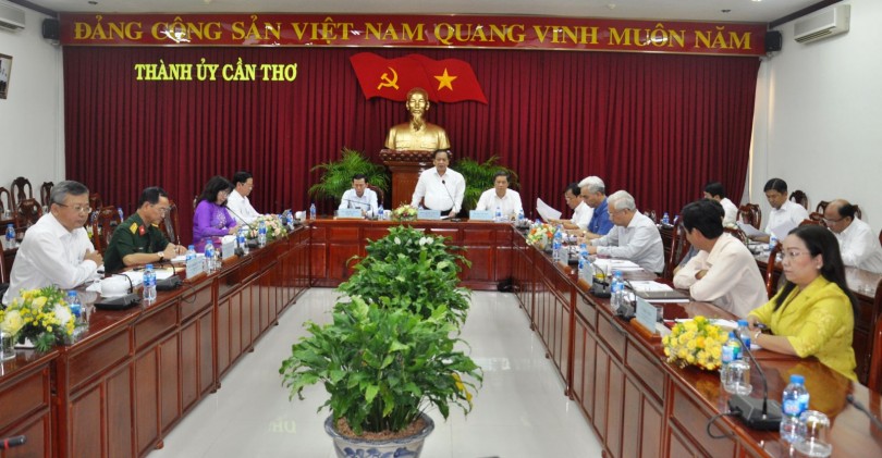 Đồng chí Trần Quốc Trung, Ủy viên Trung ương Đảng, Bí thư Thành ủy: Tổ chức các hoạt động mừng Đảng, mừng Xuân và đón Tết vui tươi, an toàn, tiết kiệm
