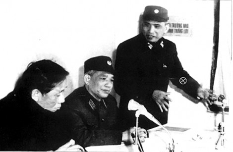Trung tướng Lê Văn Tri

và những chuyện chưa kể
