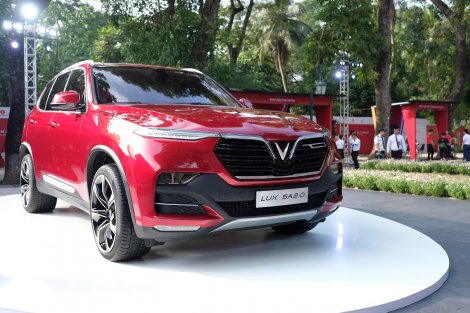 VinFast công bố lộ trình áp dụng giá “3 không” cho ô tô – xe máy điện