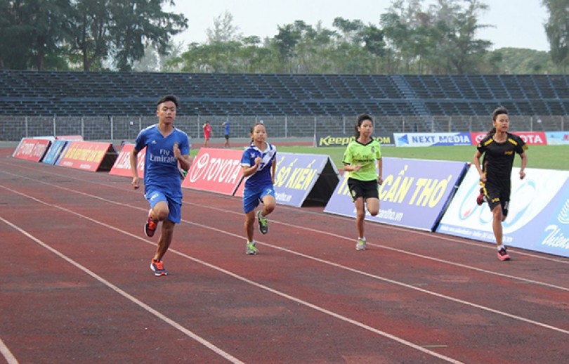 Điền kinh Cần Thơ

còn cả chặng đường dài