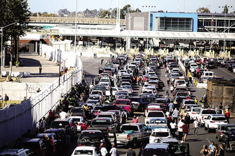 Thách thức đảng Dân chủ, ông Trump dọa đóng cửa biên giới với Mexico