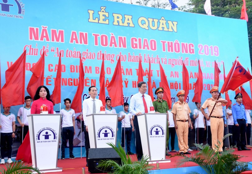 Cần Thơ ra quân năm an toàn giao thông 2019