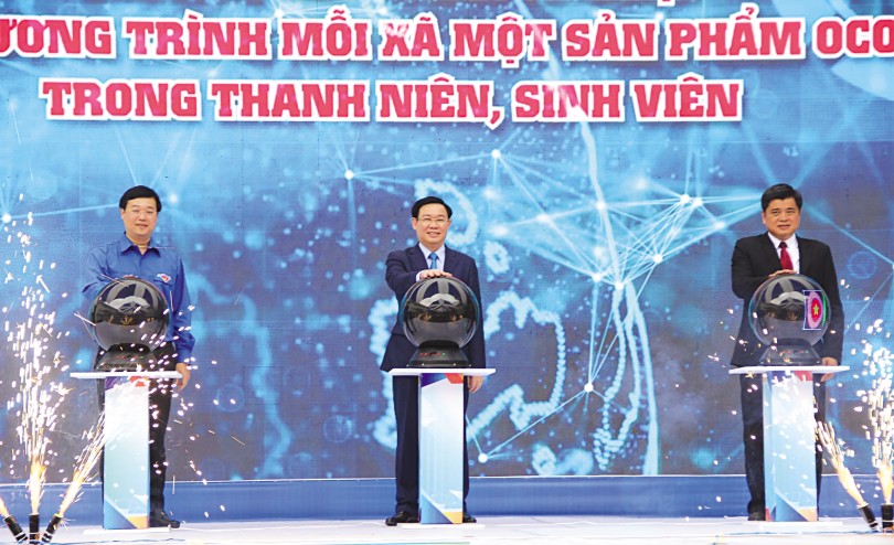 Tăng cường phổ biến, tuyên truyền

khởi nghiệp từ chương trình Mỗi xã

một sản phẩm trong thanh niên, sinh viên