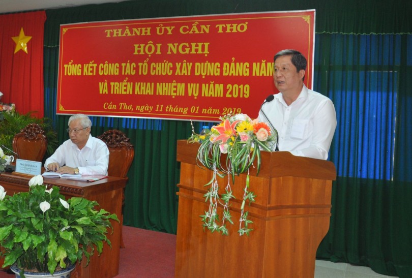 Chuẩn bị tốt nguồn cán bộ cho đại hội đảng bộ các cấp nhiệm kỳ 2020-2025