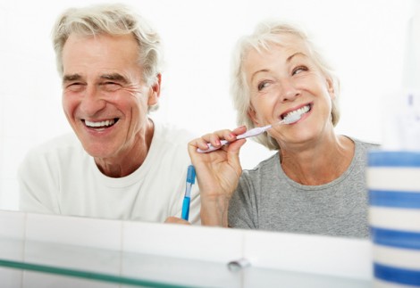 Bệnh về nướu là “thủ phạm” gây Alzheimer