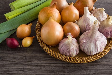 Ăn nhiều hành, tỏi giúp giảm nguy cơ ung thư ruột
