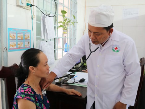 Bác sĩ ơi, đừng đi nơi khác nhé…!