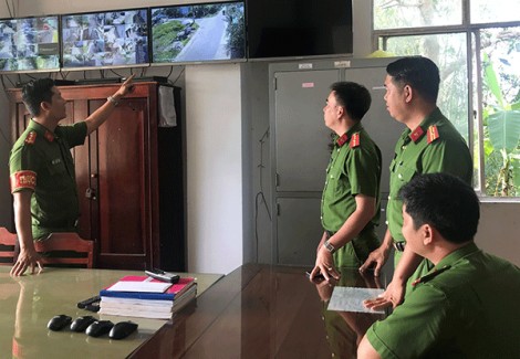 Xung kích giữ gìn an ninh trật tự
