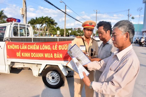 Đẩy mạnh tuyên truyền lưu động