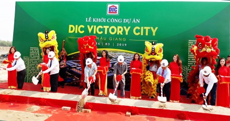 Tập đoàn DIC khởi công Dự án

DIC Victory City Hậu Giang