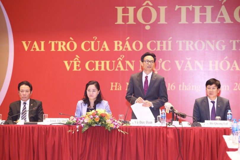 Báo chí có vai trò quan trọng trong truyền thông về chuẩn mực văn hóa