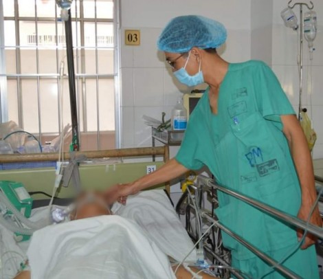 Cứu sống bệnh nhân vết thương thấu ngực nguy kịch