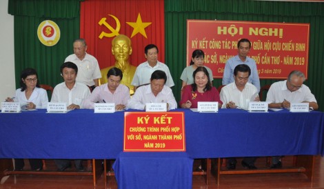 Ký kết chương trình phối hợp giữa Hội Cựu chiến binh với các sở, ngành thành phố