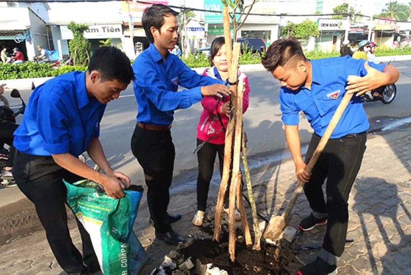 Thanh niên tham gia xây dựng đô thị sạch, đẹp