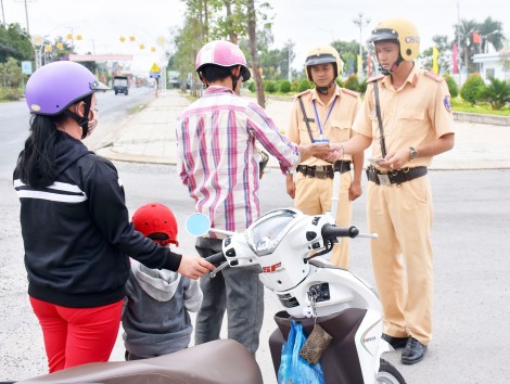 Bảo đảm trật tự an toàn giao thông và trật tự xã hội