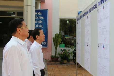 Kiểm tra công tác chuẩn bị bầu cử Trưởng khu vực