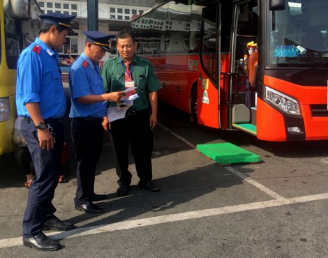 Tập trung xử lý ô tô dừng, đỗ sai quy định