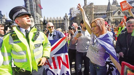 Brexit bế tắc, EU không còn vụ “ly hôn” mới?