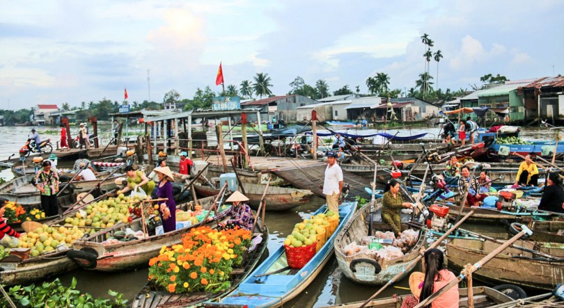 Đi tìm đường băng

cho du lịch đồng bằng cất cánh