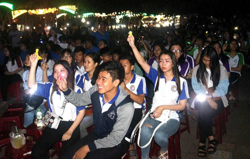 Chiến dịch “Giờ Trái đất năm 2019”, nâng cao nhận thức cộng đồng trong sử dụng năng lượng tiết kiệm