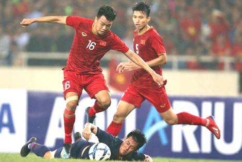 Bước đệm êm ái cho thầy trò ông Park