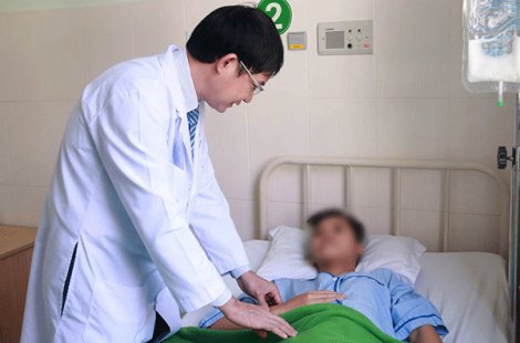 Cứu sống người bệnh nhờ lấy máu họ truyền cho chính họ