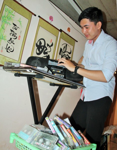 Băng cassette trở lại