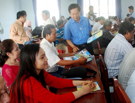 Tuyên truyền, vận động hội viên, nông dân giữ gìn trật tự an toàn giao thông
